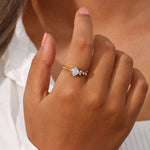 Alaia Sparkling Ring in Gold