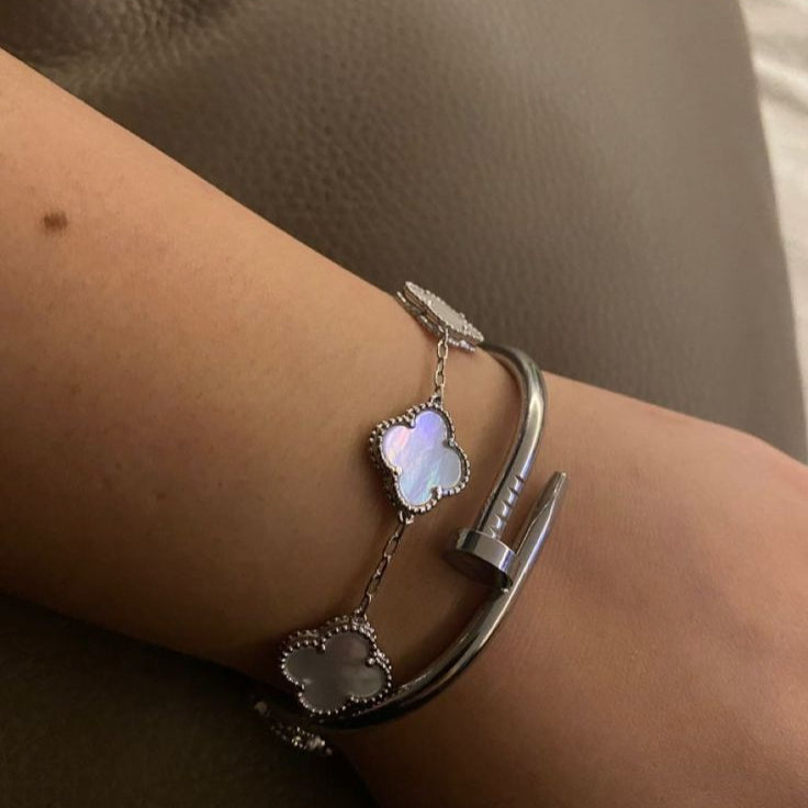 Clover Bracelet Triple Motif