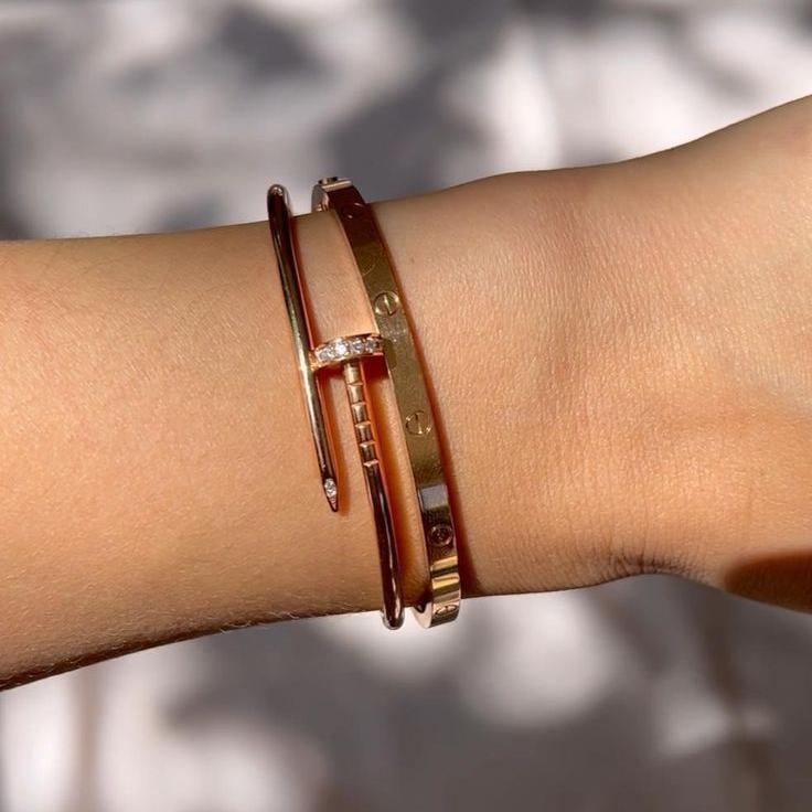 Elegance Nail Bracelet in Rose Gold