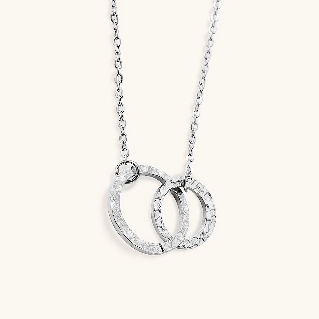Isabelle Glamorous Hoop Necklace