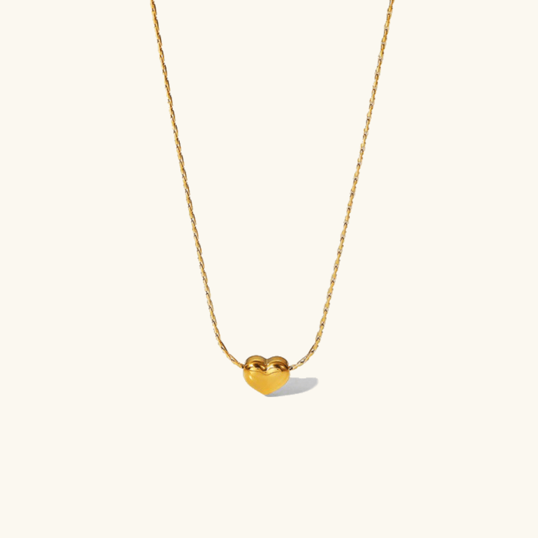 Jessica Heart Necklace in Gold