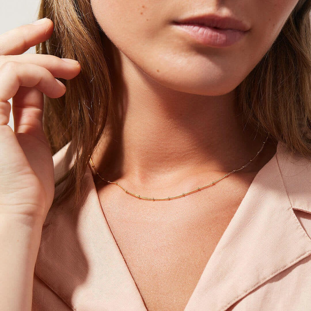 Julia Chain Necklace in Gold