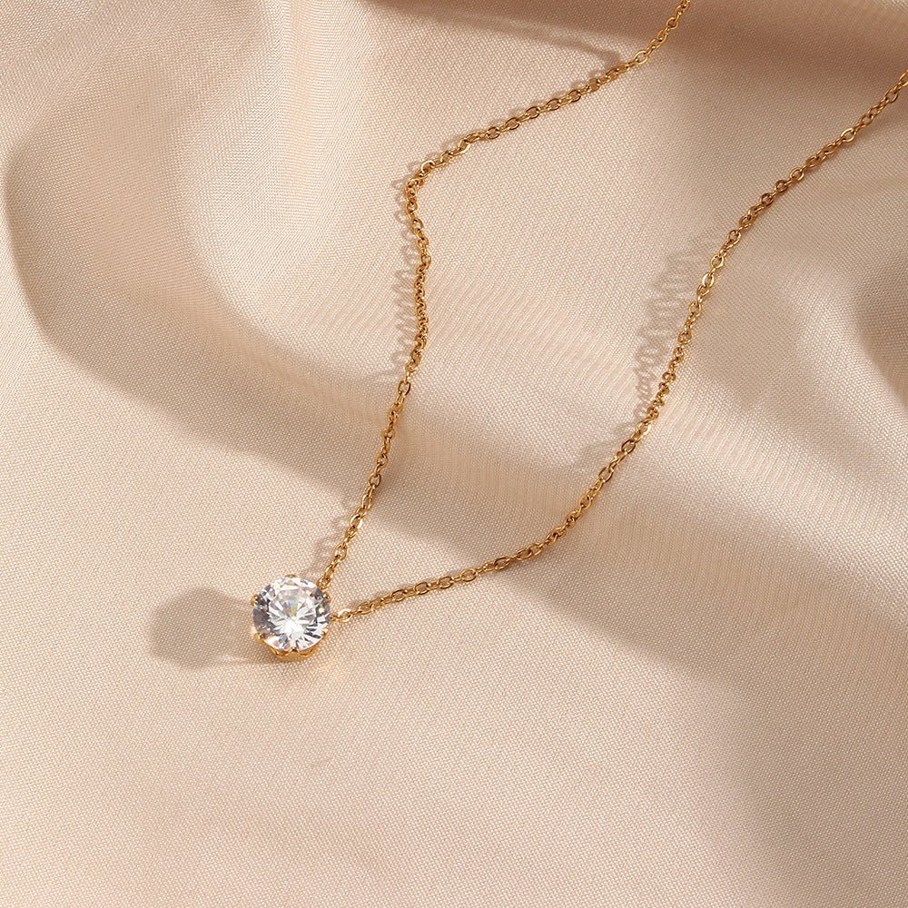 Kyla Solitaire Necklace in Gold