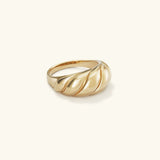 Lorelei Glossy Croissant Ring
