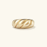 Lorelei Glossy Croissant Ring