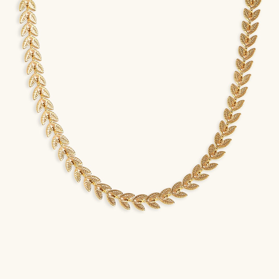Madeline Classic Necklace in Gold