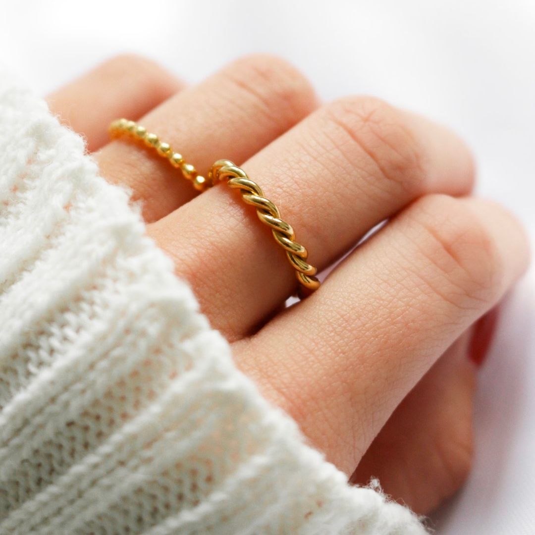 Melody Twisted Ring