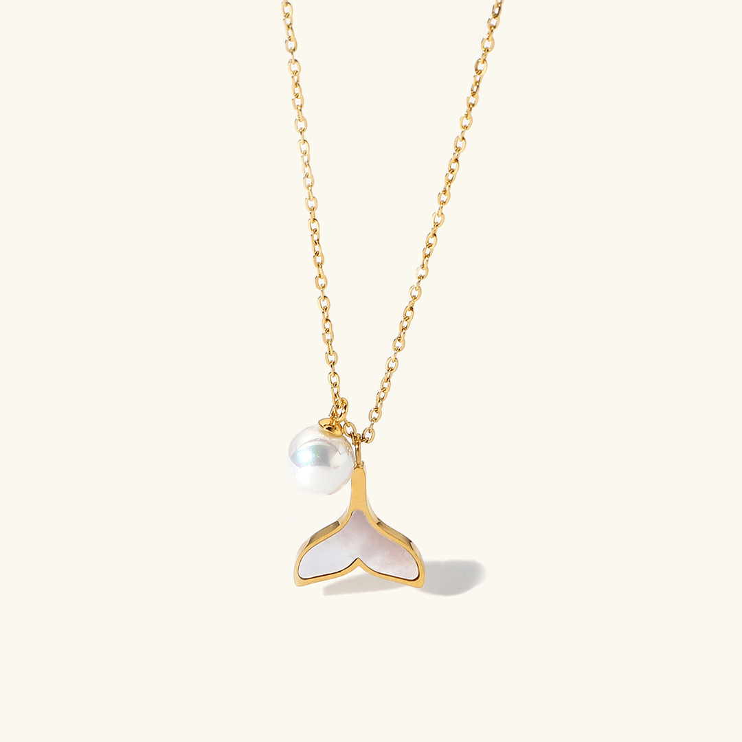 Mermaid Pearl Necklace in Gold