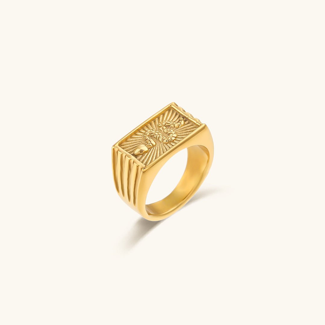Miles Snake Pattern Ring in Gold
