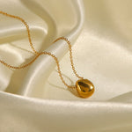 Nancy Pearl Necklace in Gold