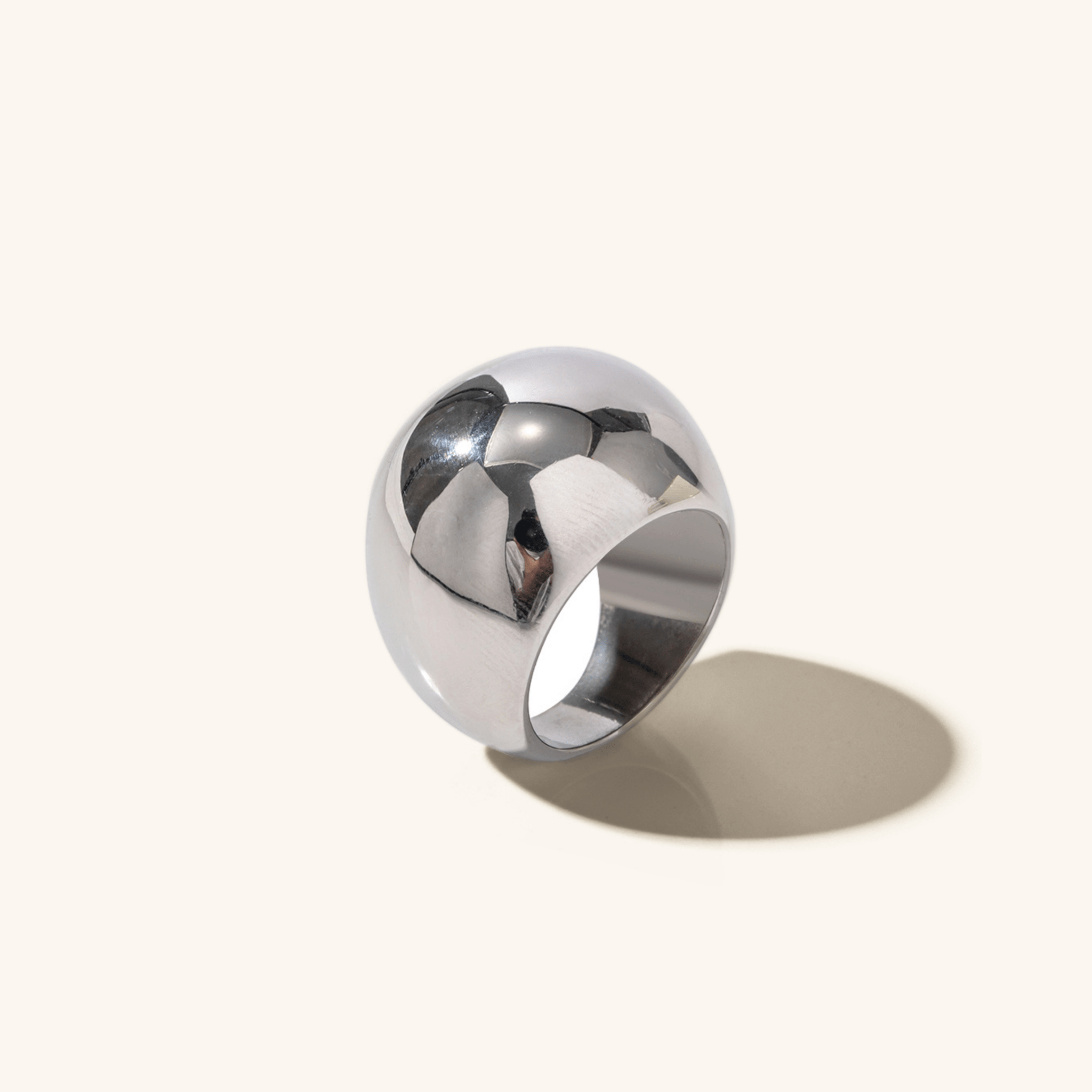 Navia Domed Ring