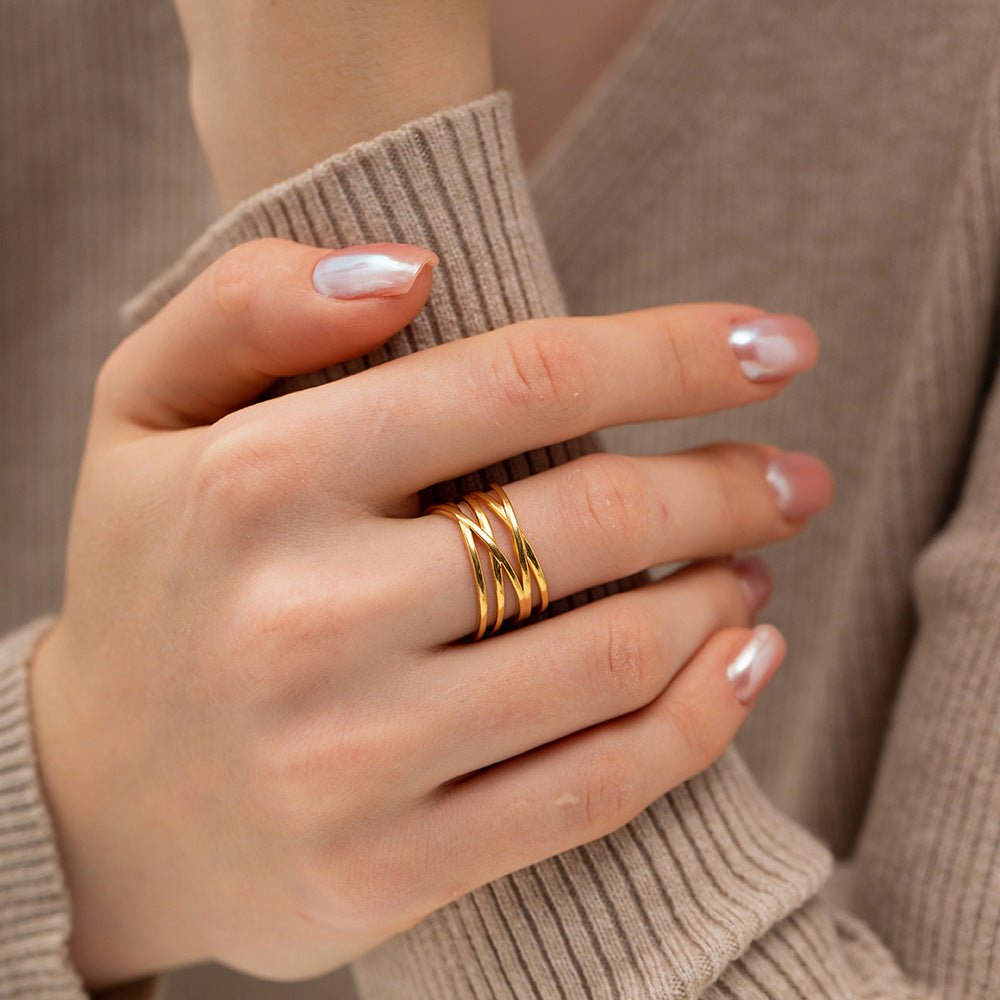 River Stackable Ring in Gold