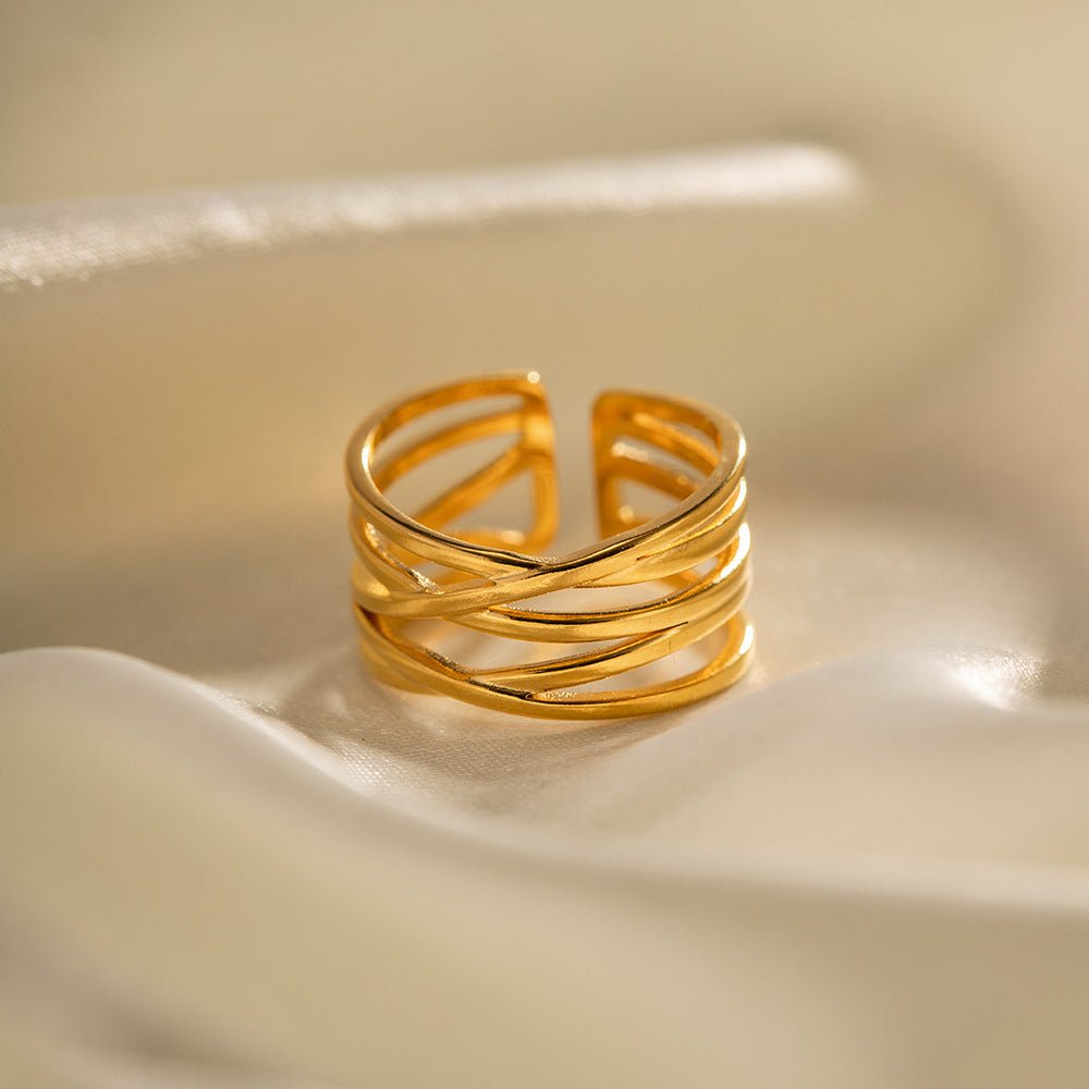 River Stackable Ring in Gold