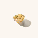 Saisore Flower Ring in Gold