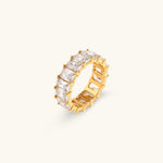 Sanna Diamond Ring in Gold