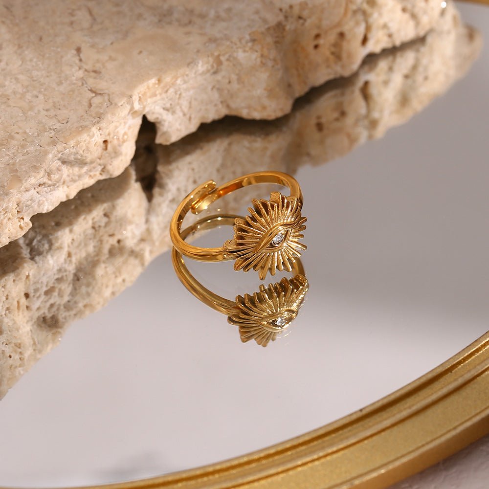 Solana Sunburst Ring in Gold