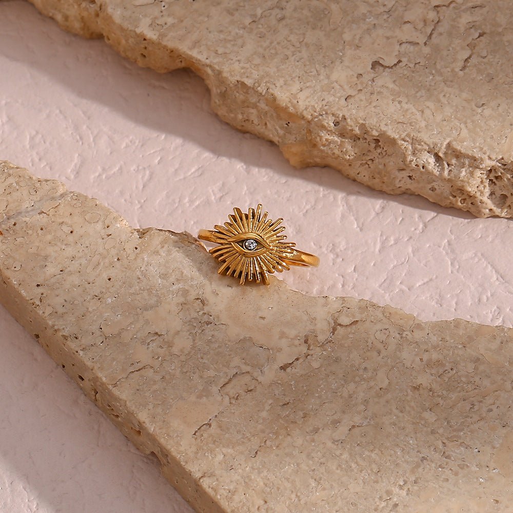 Solana Sunburst Ring in Gold