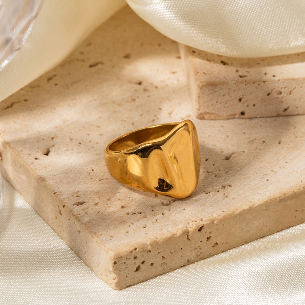 Sophie Irregular Ring in Gold