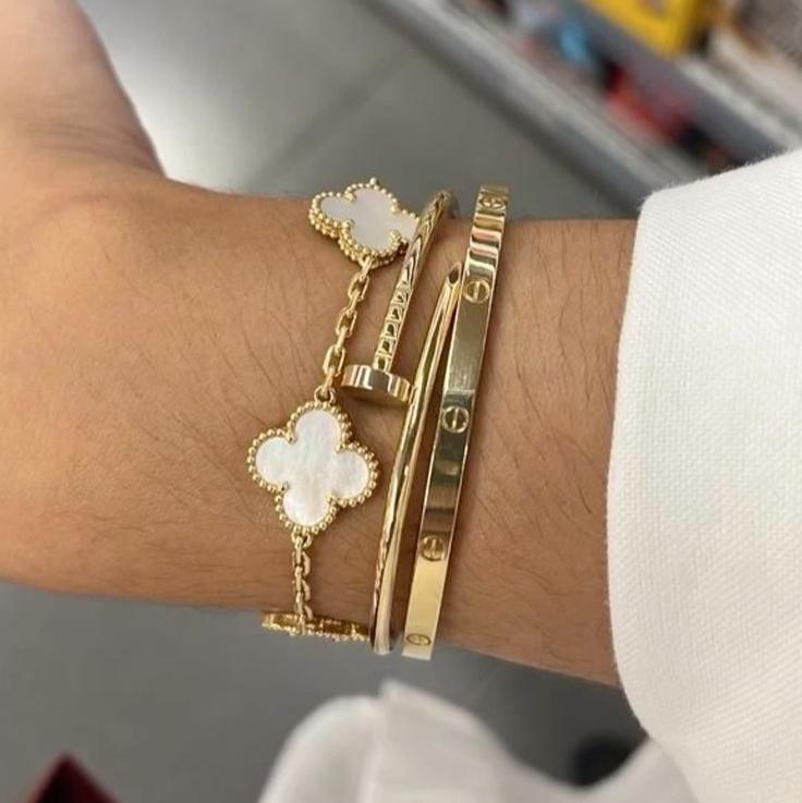 Trinity Bracelet White