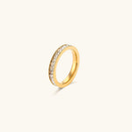Unna Minimalist Ring in Gold