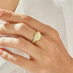 Ylenna Statement Croissant Ring