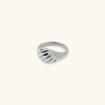 Ylenna Statement Croissant Ring